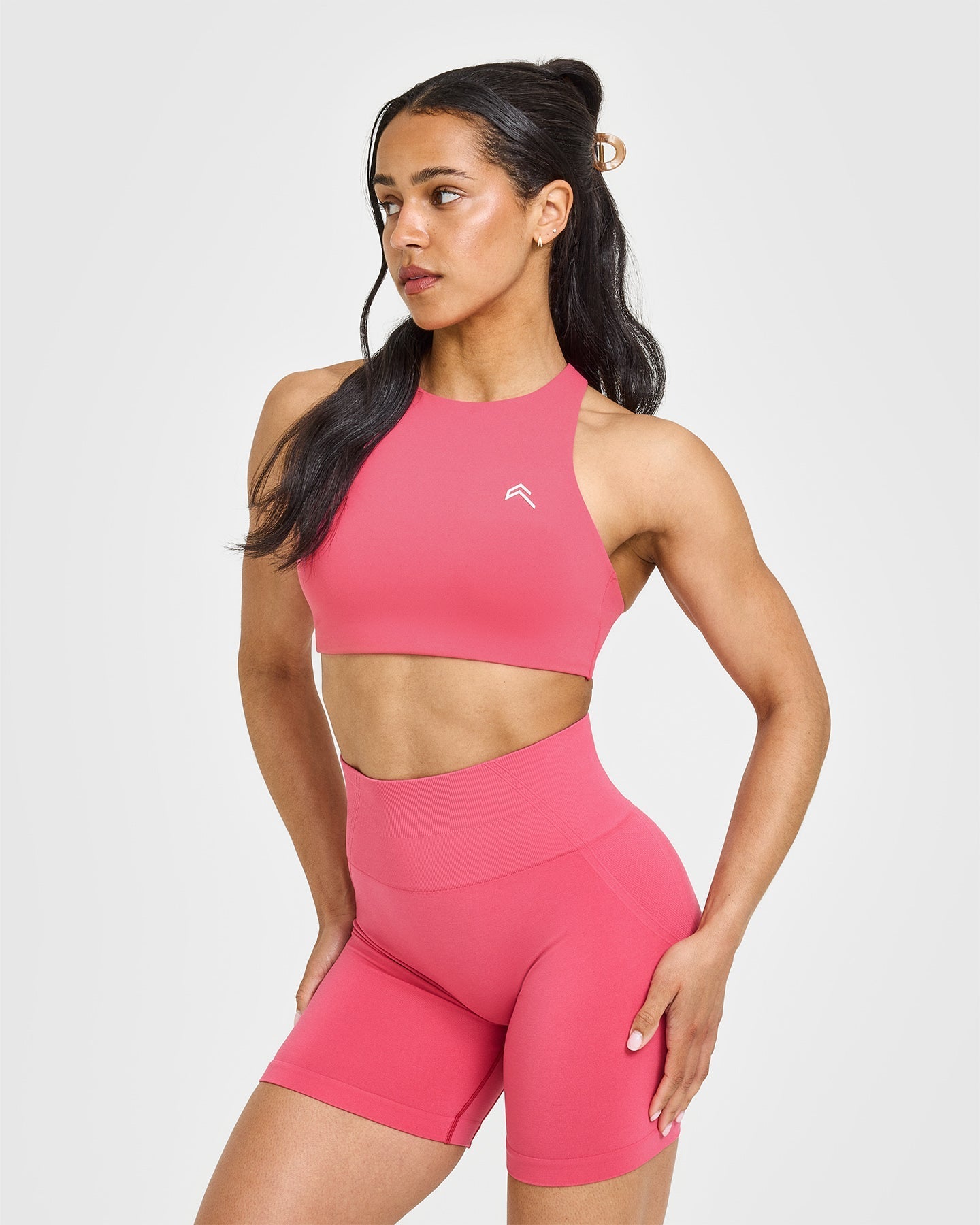 EasyLift™ High Neck Sports Bra | Velvet Pink