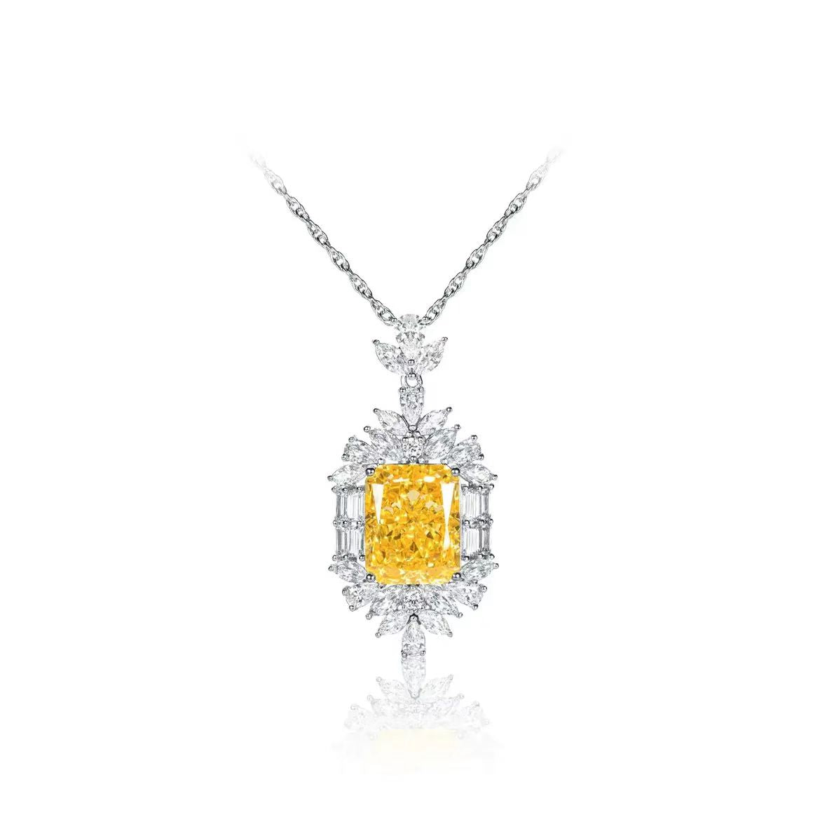 Lilyia Necklace